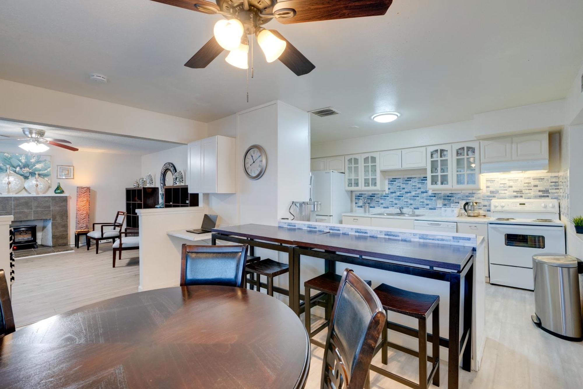 Breezy Fresno Home - Near Airport And Downtown Buitenkant foto